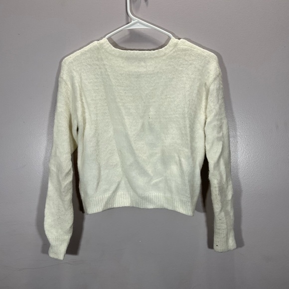 Gianni Bini Women’s White Fuzzy Crewneck Sweater - Picture 5 of 10
